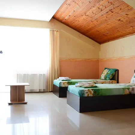 Guest house Guest Rubin 1 2*